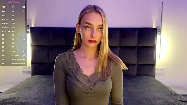 Chatroom XXX en direct de GoldieHarrington