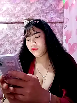 Girlsexxy-excitef 网络视讯表演