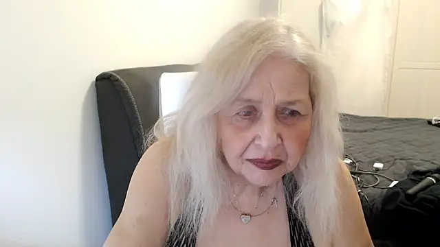 SusiLifeXXX's Live XXX Chat