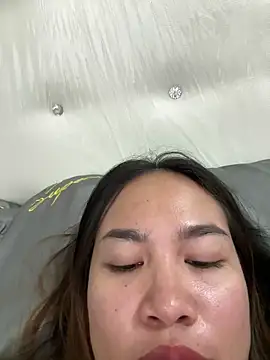 Ponthip Pertunjukan Webcam