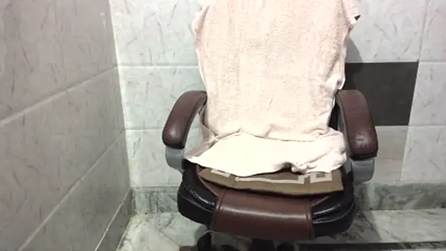 Rasili_rasmi1286のライブXXXチャット