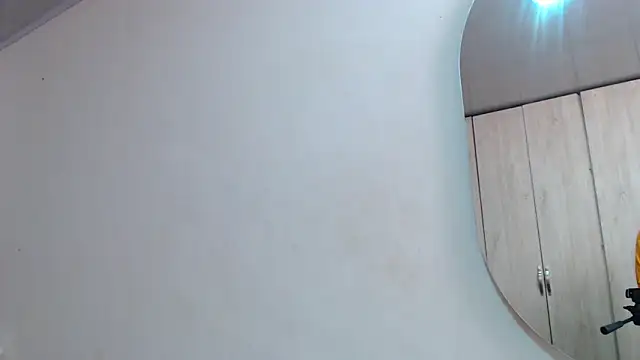 pinky_f00x – Live XXX-chat