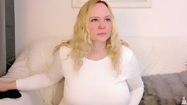 Czat XXX na żywo – Sarah4you