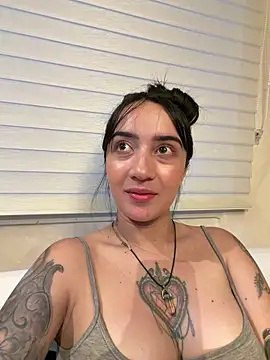 EmmyEvans1 即時 XXX 聊天