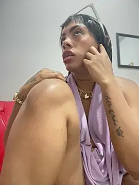 NovaFoxx: онлайн-секс-чат