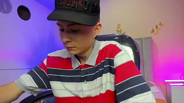 Chatroom XXX en direct de Nascary_Fox