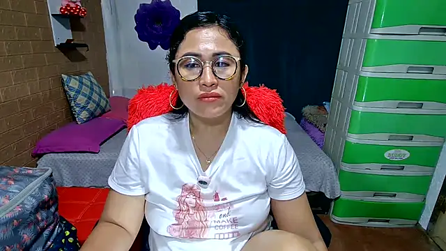 Ugly-Filipina লাইভ XXX চ্যাট