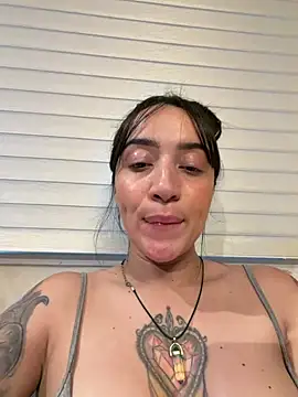 EmmyEvans1 – Naživo XXX chat