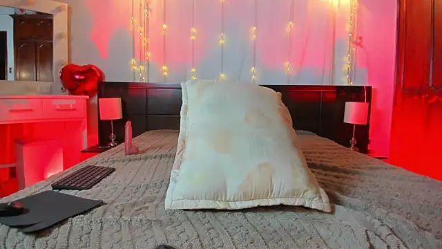 MiaMarin_hot 라이브 XXX 채팅