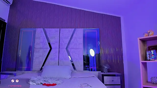 Agathaargent_: онлайн-секс-чат