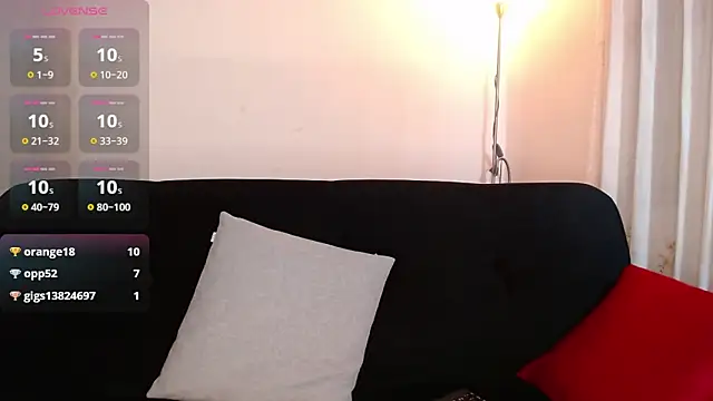 _steffy_ লাইভ XXX চ্যাট