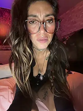 دردشة Amani_thewolf الجنسية المباشرة