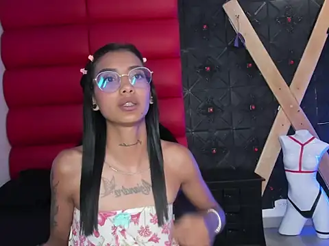 KarlaSlutSkinny__ Live XXX Chat