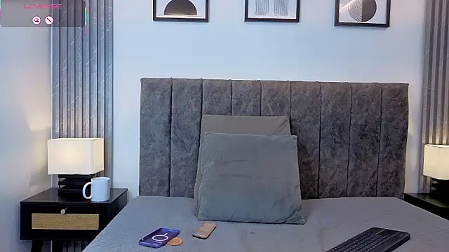 Ema_Stone65 Chat XXX live