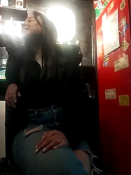 karlagiraldo198: онлайн-секс-чат