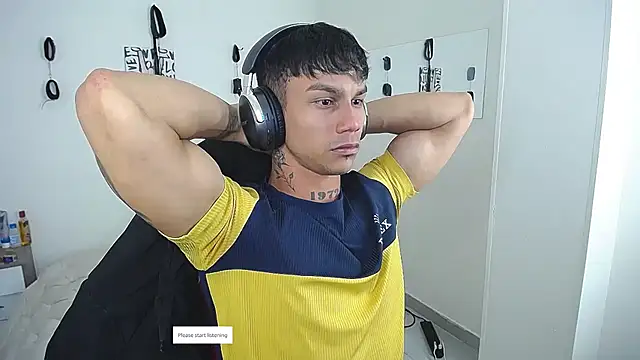 Leonard_Price – Naživo XXX chat