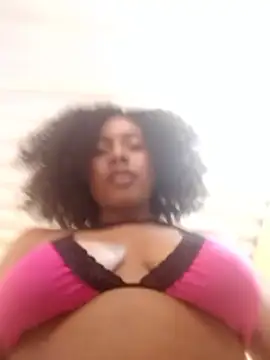 แชท XXX สดของ Larita_curly