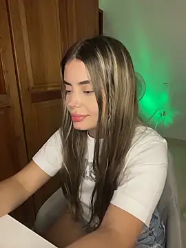 Miss_valeriaa's Live XXX Chat