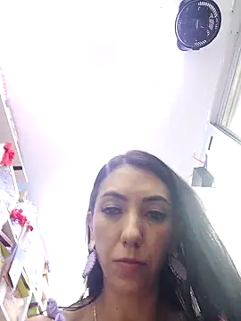 LunaZambrano – Live XXX-chat