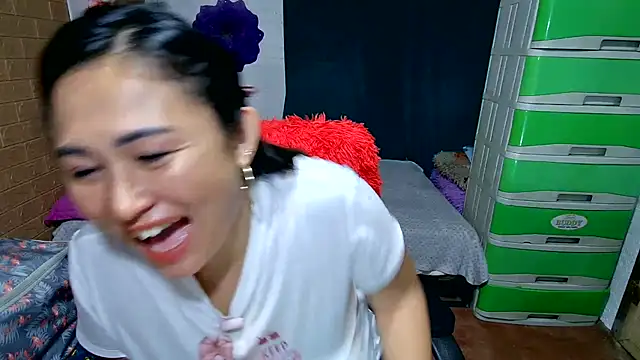 دردشة Ugly-Filipina الجنسية المباشرة