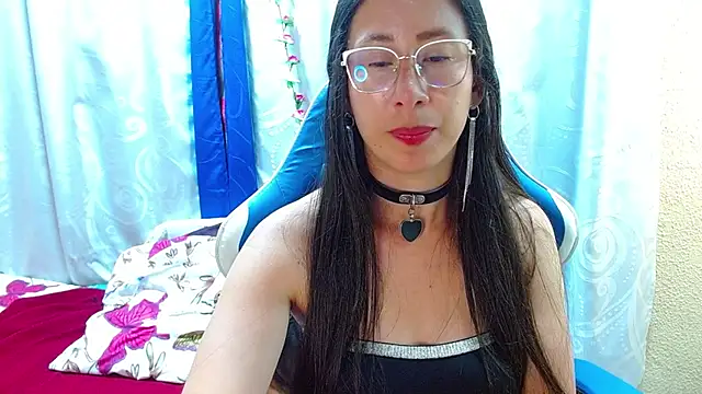 Gia_leinn live XXX chat