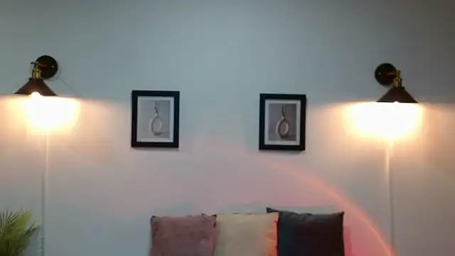 XXX chat uživo modela Evanss_lx