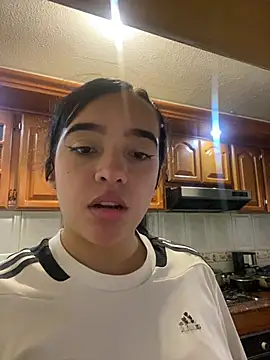 Play_with_belly Show Webcam