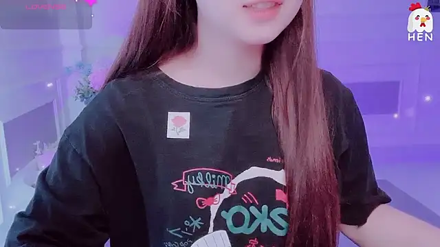 Hen-1m52 Webcam-Show