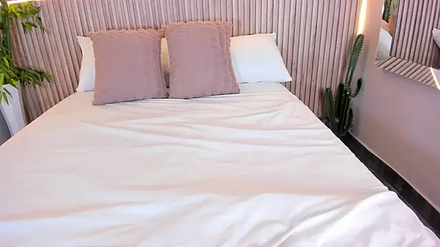 GeorginaReyes Chat XXX in diretta