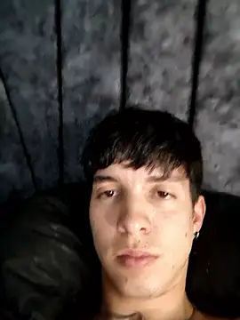 JheampiieroのライブXXXチャット