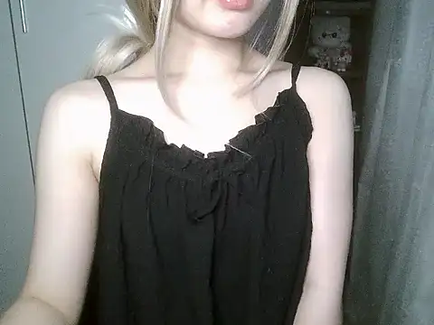 _Shizukaa_ Pertunjukan Webcam