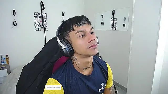 Show de Leonard_Price na webcam