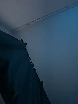 Jaropol Adlı Modelin Canlı XXX Sohbeti