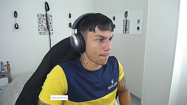 Leonard_Price's Live XXX Chat