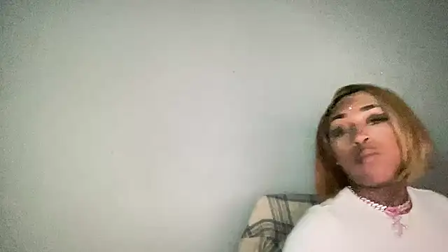 Creamesensation live XXX chat