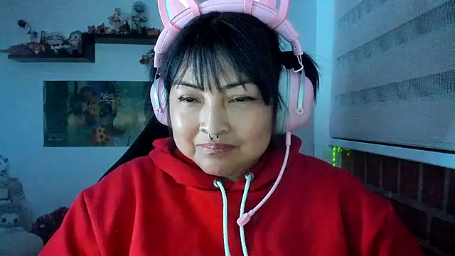 Živý XXX chat Shaddycute_