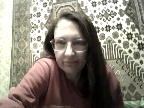 Živý XXX chat FayInessaKiss