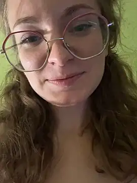 Živý XXX chat Hii_Adel