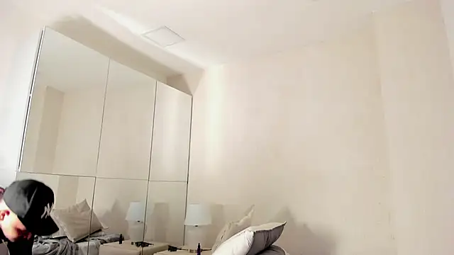 Zion_Shadow Live XXX-chat