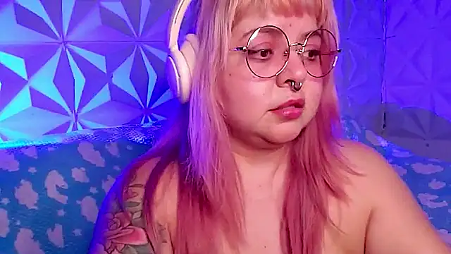 Živý XXX chat Satyn_doll