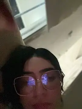 Chat +18 de Lia_flowers ao vivo