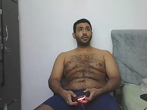 AlphaLatinoBear – Naživo XXX chat