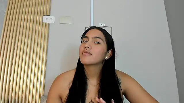 AlanaBlair_'s Live XXX Chat