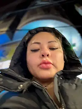 shashemel 即時 XXX 聊天