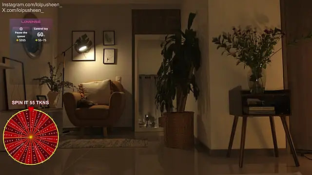 JulietteDee Adlı Modelin Canlı XXX Sohbeti