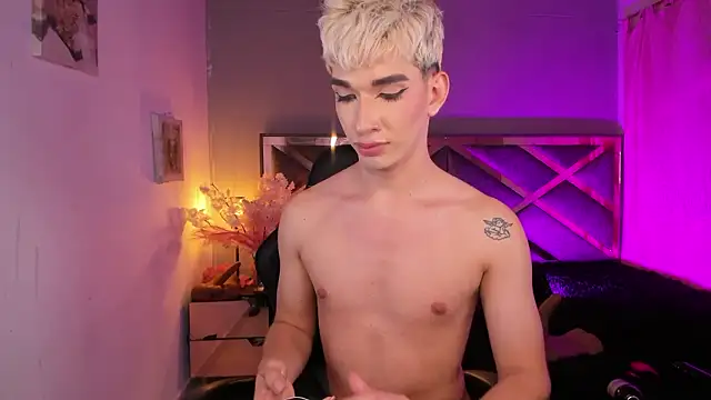 دردشة Cherry_zayden_ الجنسية المباشرة