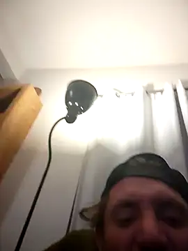 Csirhc's Webcam Show