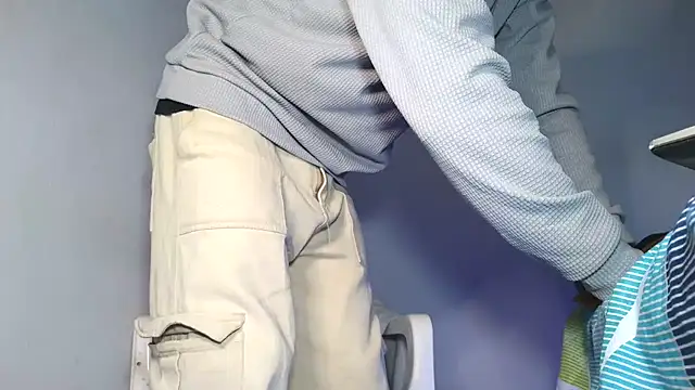 maximo_vega_newvのウェブカメラショー