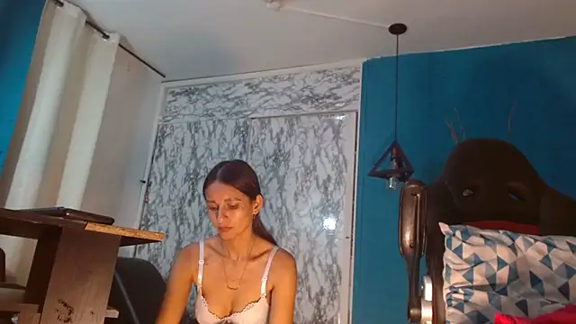 hanna_mooreee live XXX chat