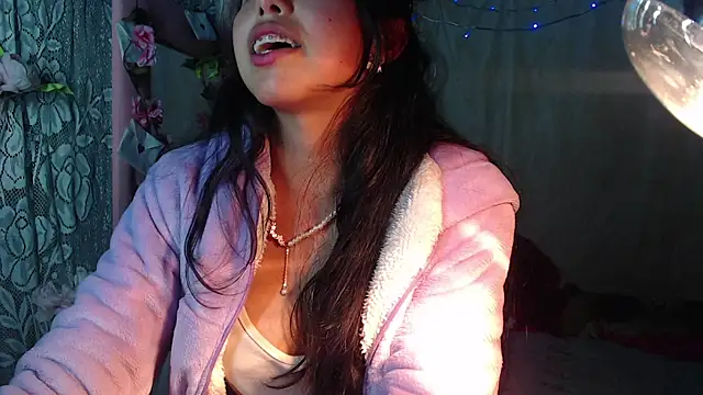 Princess_elia élő XXX-chatje